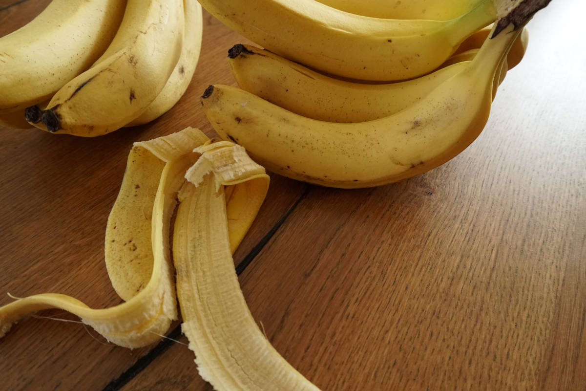 Einfrieren von Bananenschalen: Wozu sie gut sind und wie man sie verwendet